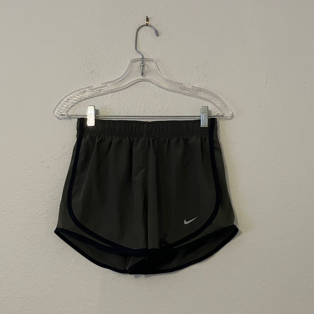 Green Nike Athletic Shorts Running Shorts Gym Shorts